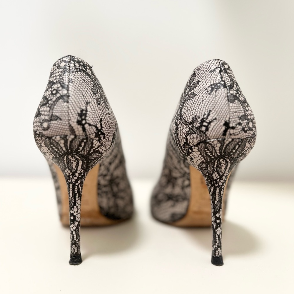 GORGEOUS DOLCE & GABBANA BLACK CHANTILLY LACE PRINTED LEATHER POINTED TOE PUMPS‎ - Picture 10 of 12
